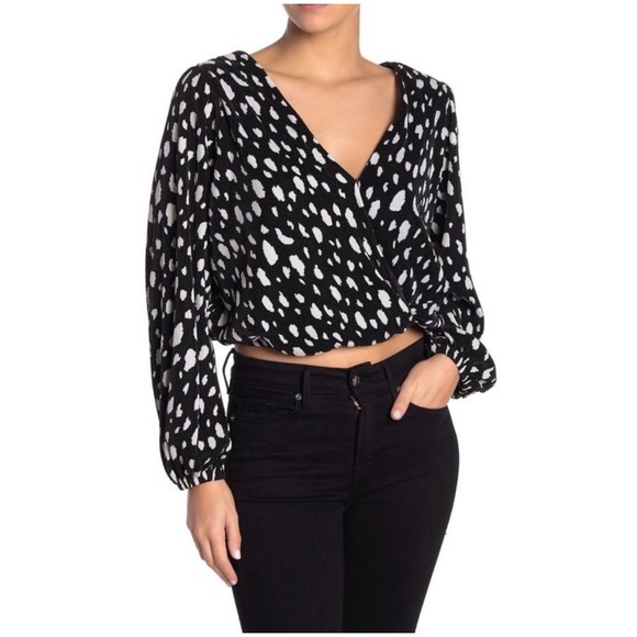 ASTR the Label Tops - ASTR The Label Ribbed Dalmatian Wrap Blouse Surplice Women's Size M Black White